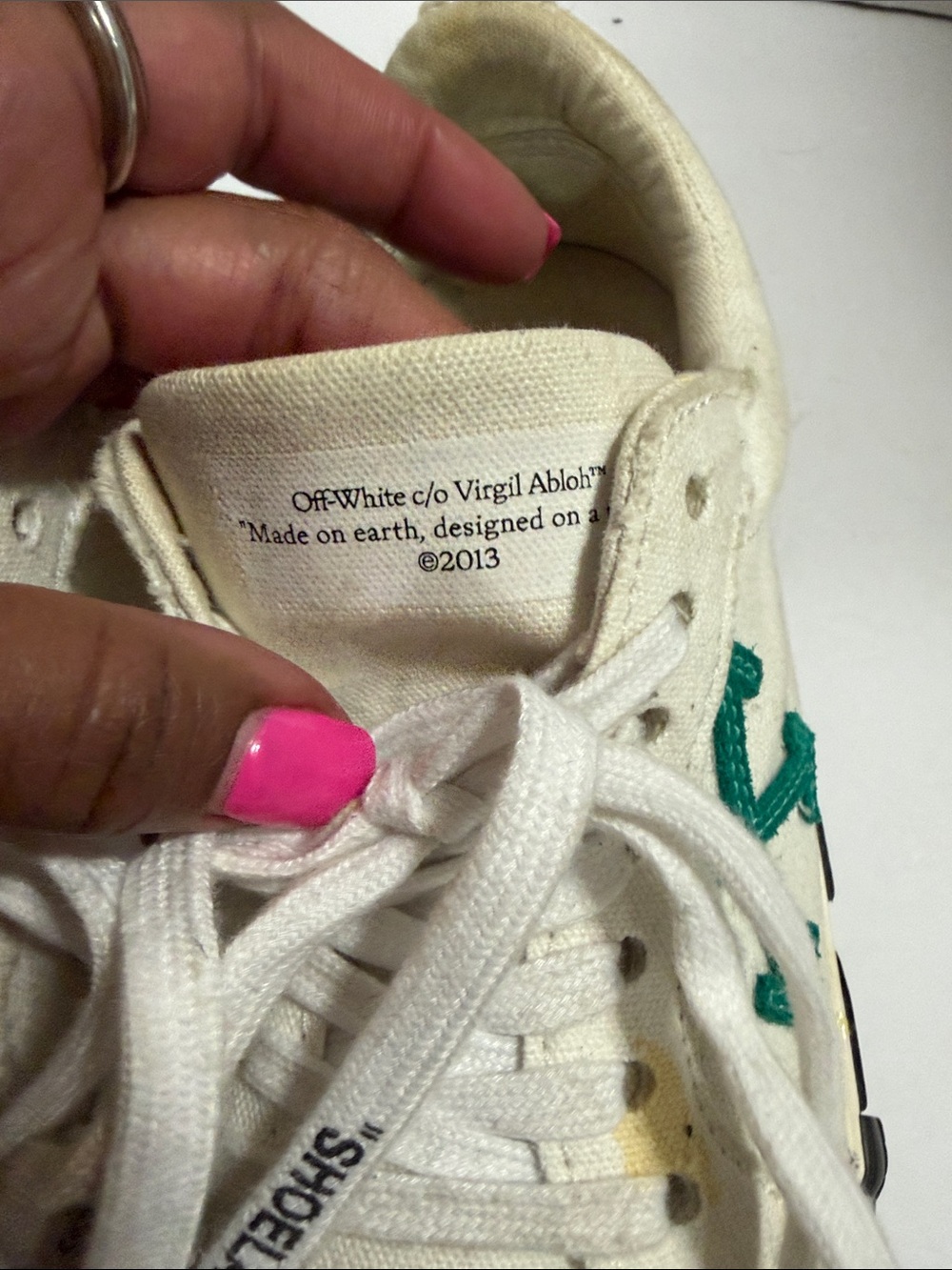 Off white canvas sneakers Size 50/US 9 (Need TLC) - Picture 15 of 17